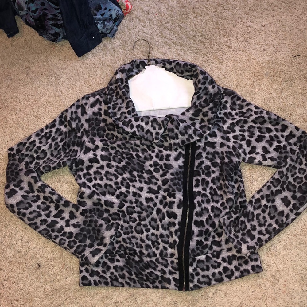 Leopard cardigan/jacket